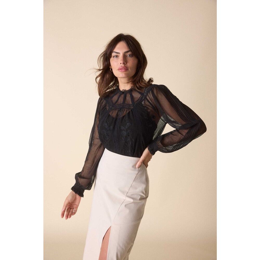 St. Roche Flores Lace Floral Embroidered Long Sleeve‎ Top Black Size 6 NWT